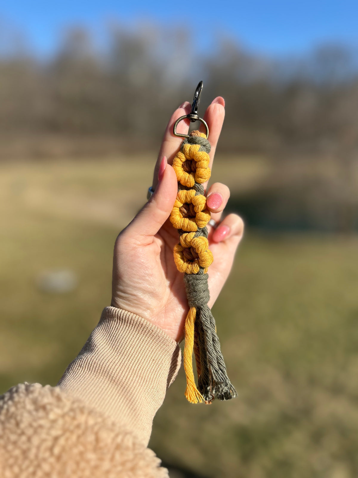 Triple Daisy Keychain